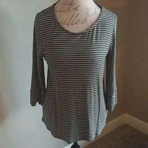 Cute Olive and White Striped 3/4 Sleeve top